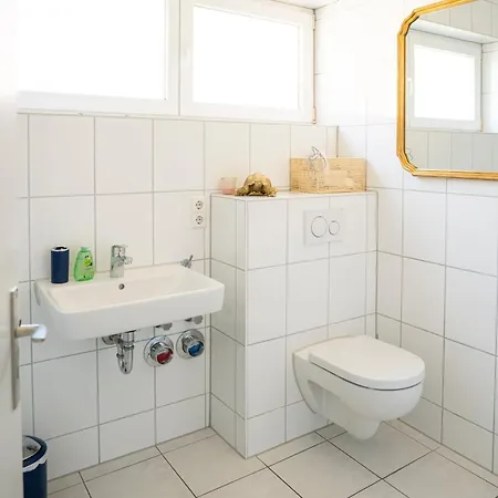 Apartamento Blauwal - W14, Zentral In Bahnhofsnähe, Balkon, Küche Ulm